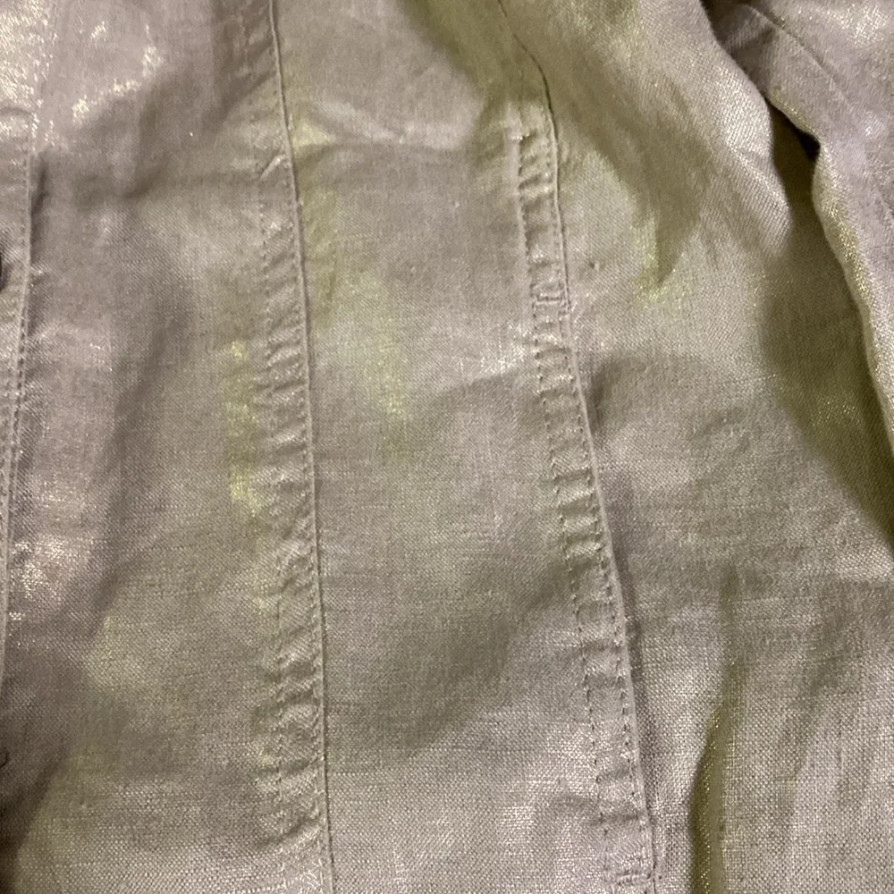 For Cynthia Small 100% Linen Jacket Small Button up Color is Tan